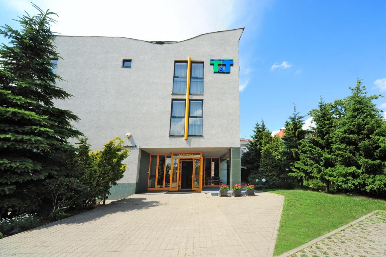 Hotel T&T Poznan Bagian luar foto